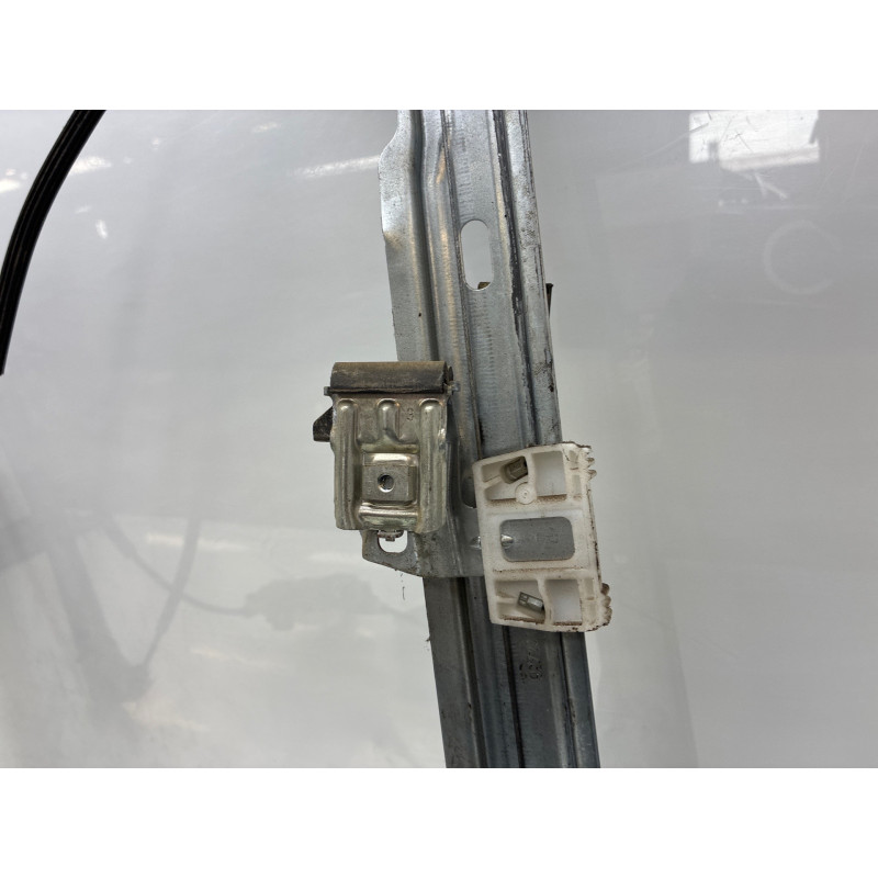 Leve vitre electrique avant droit MERCEDES VITO 639 Photo n°9