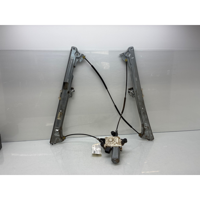 Leve vitre electrique avant droit MERCEDES VITO 639 Photo n°10