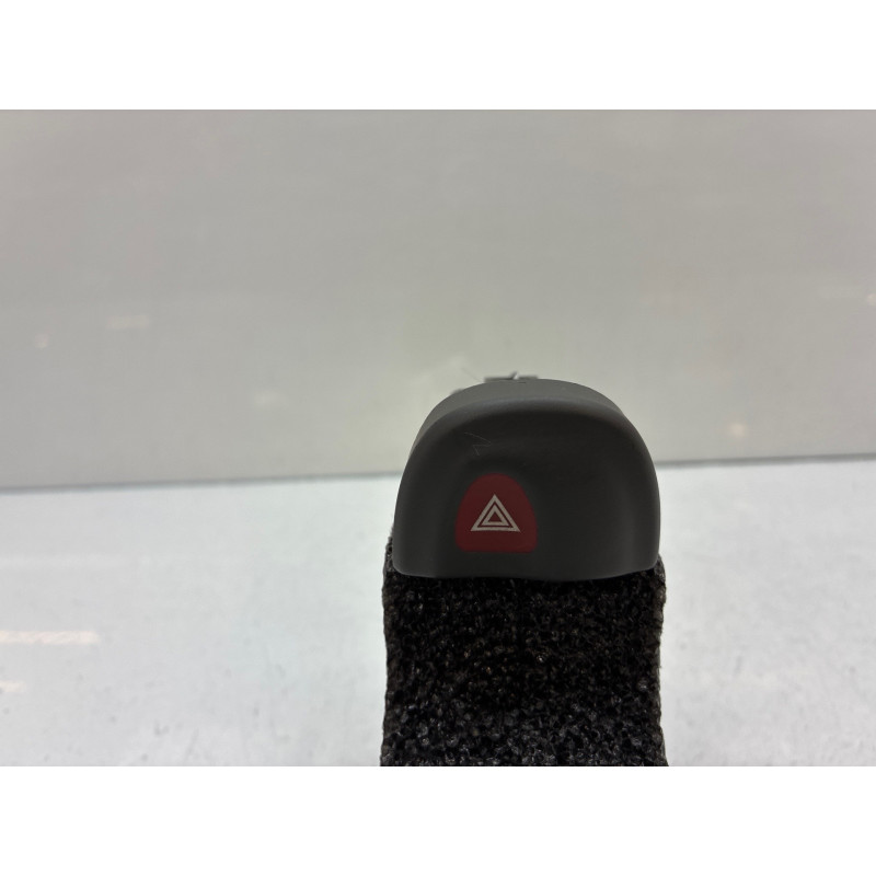 Bouton de warning RENAULT SCENIC 1 Photo n°3