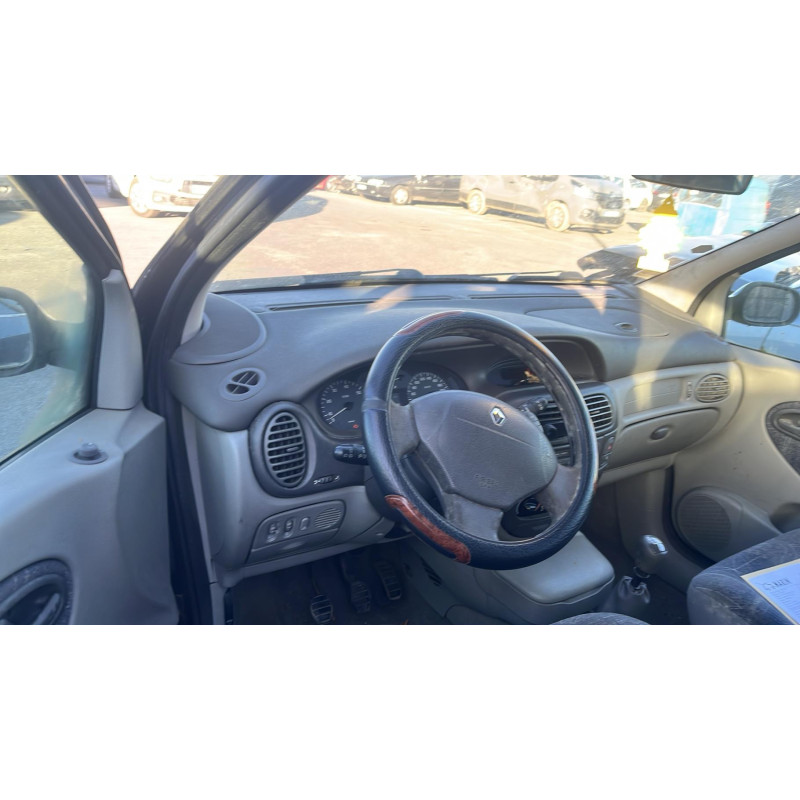 Neiman RENAULT SCENIC 1 Photo n°14