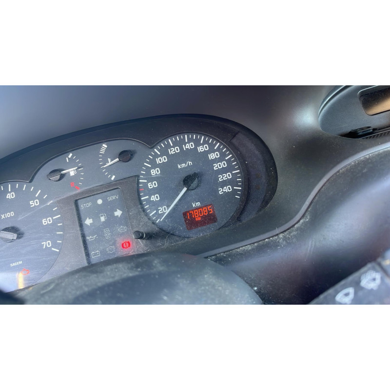 Neiman RENAULT SCENIC 1 Photo n°16