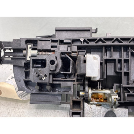 Poignee porte arriere gauche MERCEDES CLASSE A 176