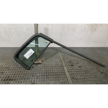Custode arriere gauche (porte) RENAULT CLIO 3 Photo n°1