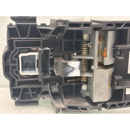 Poignee porte arriere gauche AUDI Q2
