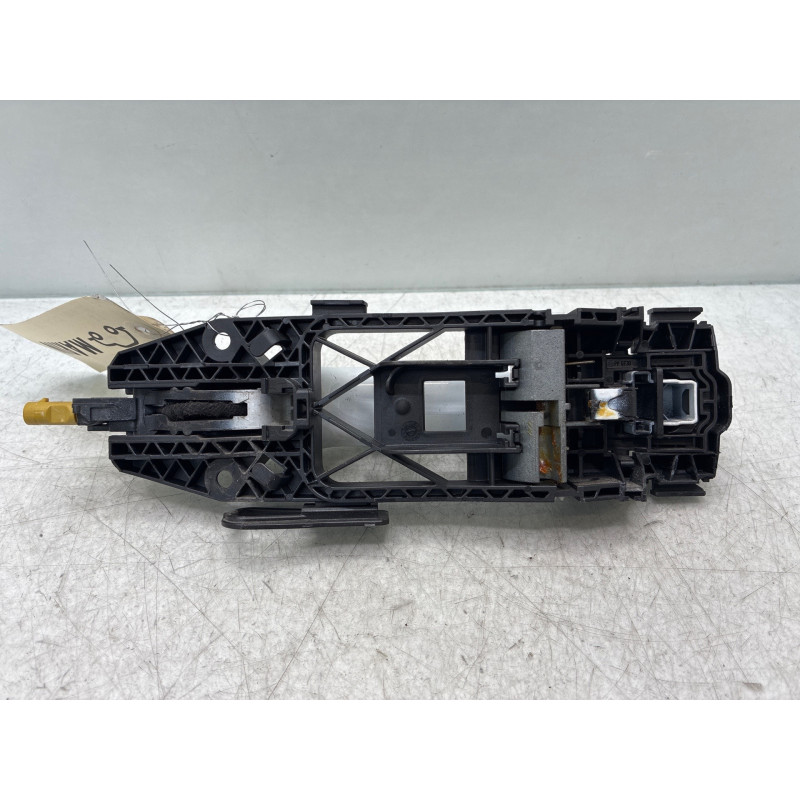 Poignee porte avant droit AUDI Q2 Photo n°4
