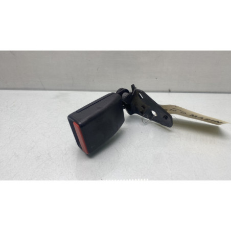 Attache ceinture arriere gauche PEUGEOT 2008 1 Photo n°1