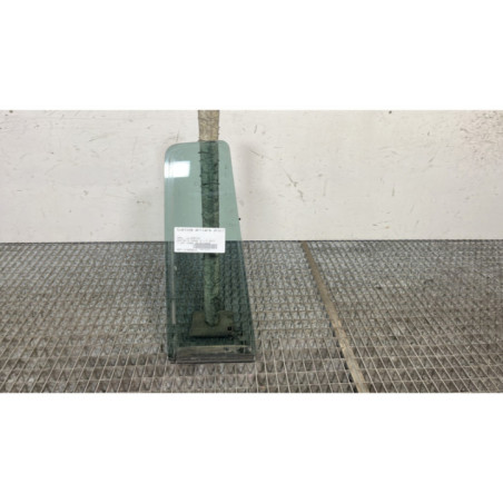 Custode arriere droit (porte) OPEL ZAFIRA B Photo n°1
