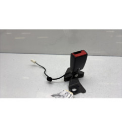 Attache ceinture avant gauche PEUGEOT 308 2 Photo n°1