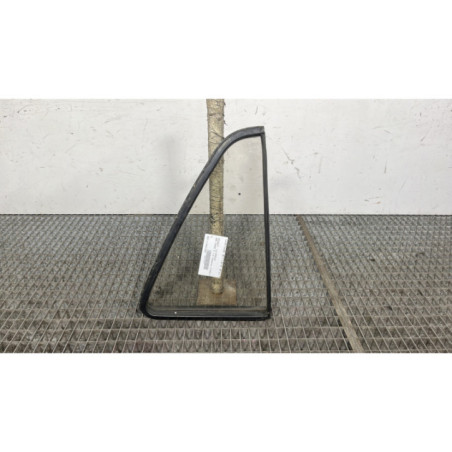 Custode arriere droit (porte) PEUGEOT 205 Photo n°1