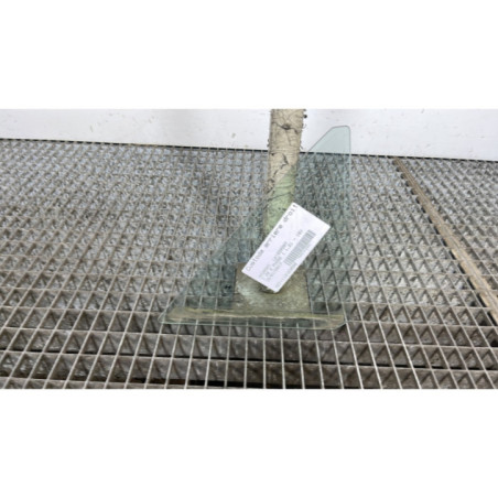 Custode arriere droit (porte) HYUNDAI I 20 2 Photo n°1