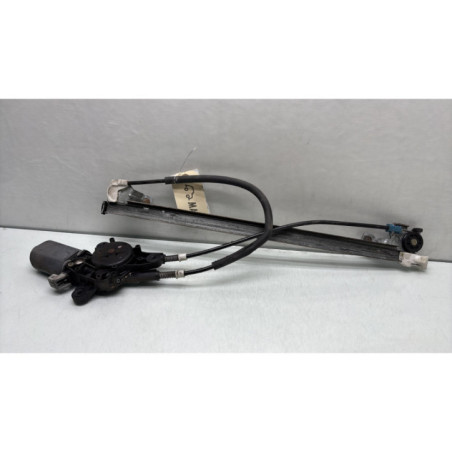 Leve vitre electrique avant droit PEUGEOT 106 Photo n°1