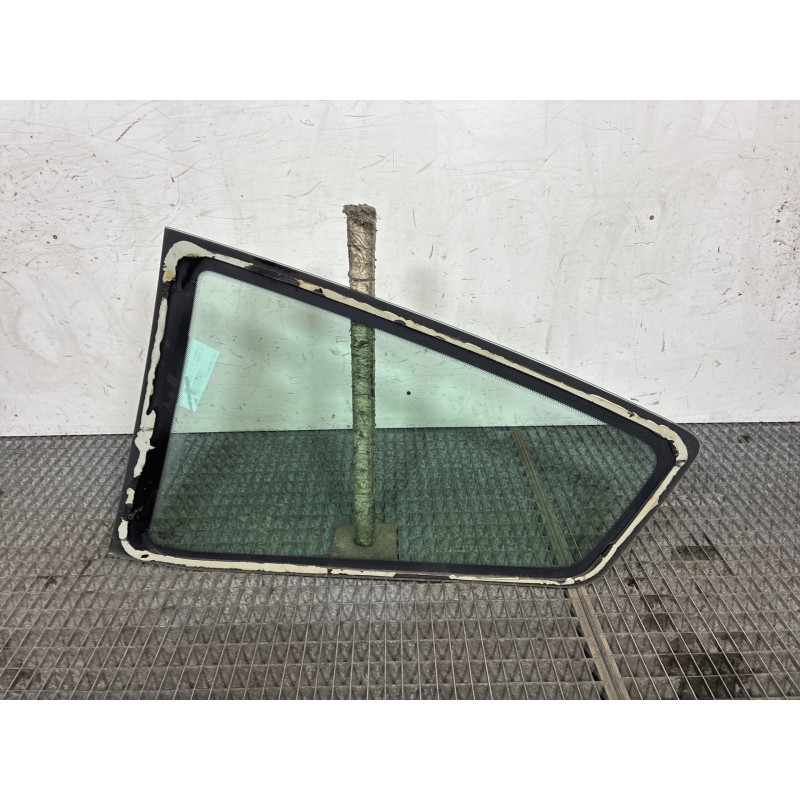 Custode arriere droit CITROEN C2 Photo n°2