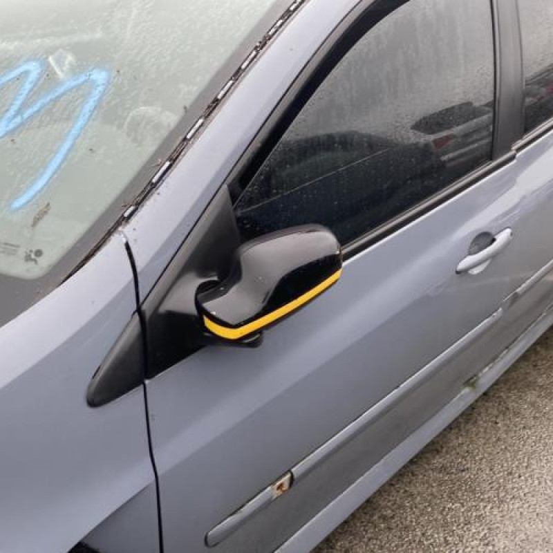 Boitier filtre a air RENAULT CLIO 3 Photo n°8