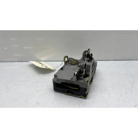 Serrure avant droit PEUGEOT 206