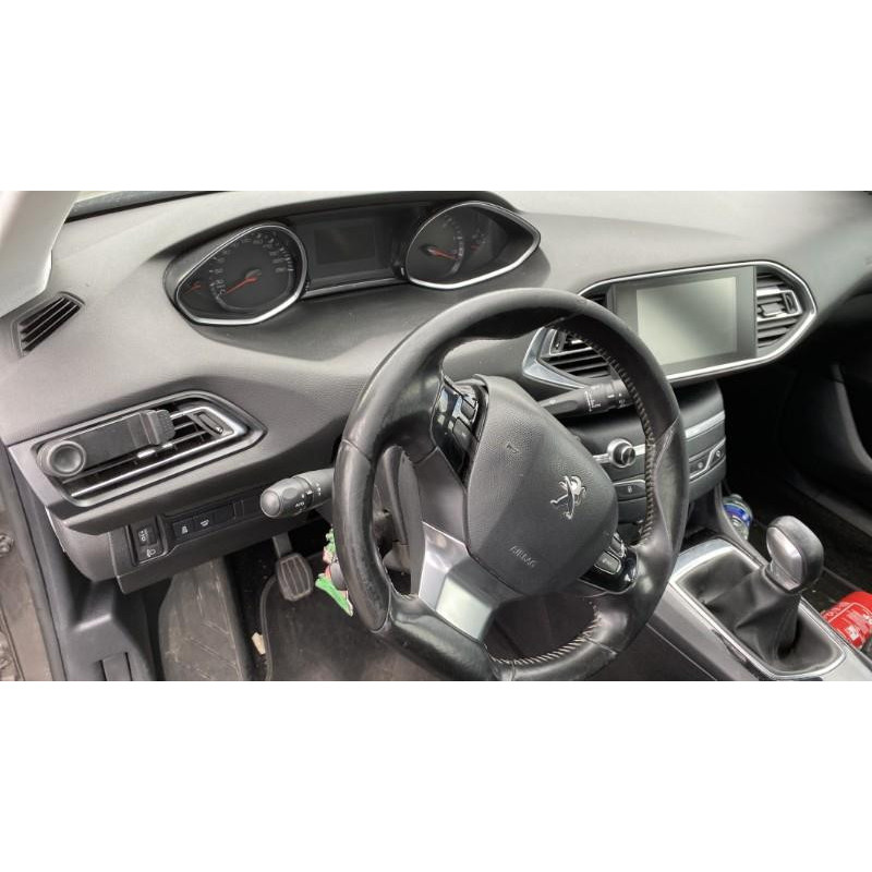 Air bag conducteur PEUGEOT 308 2 Photo n°6