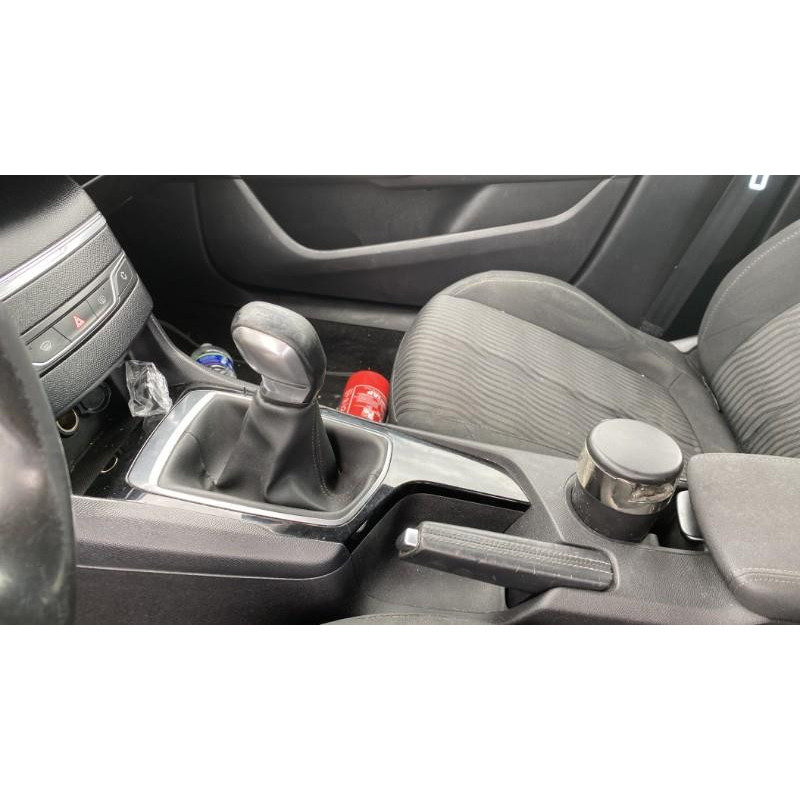Air bag conducteur PEUGEOT 308 2 Photo n°8