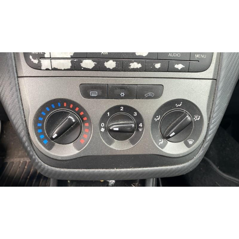 Commande chauffage FIAT GRANDE PUNTO Photo n°16