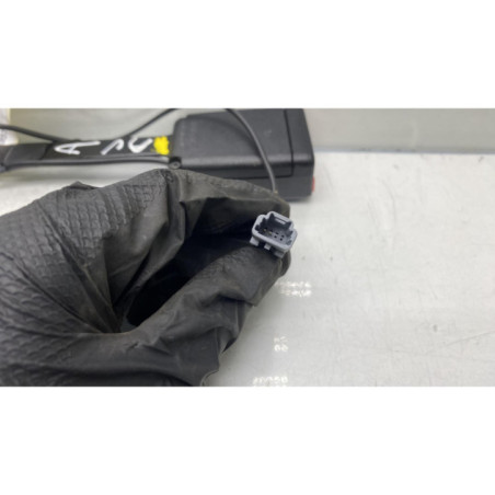 Attache ceinture avant droit RENAULT MEGANE 4 Photo n°1