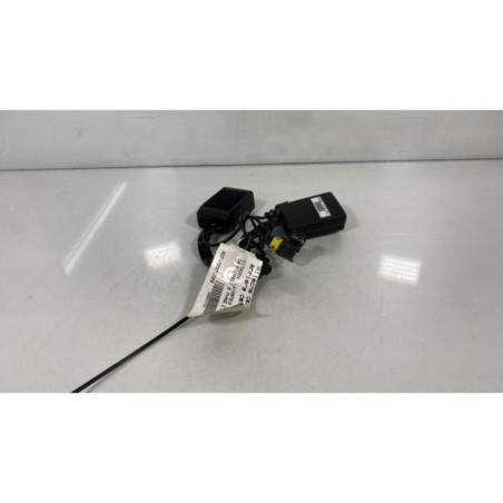 Attache ceinture arriere centrale CITROEN C4 PICASSO 2 Photo n°1