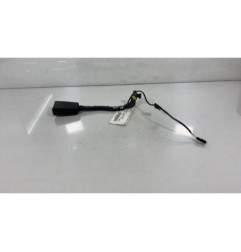 Attache ceinture avant droit VOLKSWAGEN GOLF PLUS