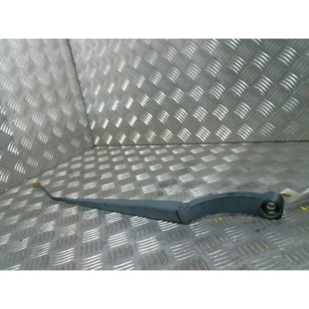 Bras essuie glace avant gauche HYUNDAI I 30 1 Photo n°1