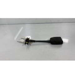 Attache ceinture avant gauche FORD FIESTA 5