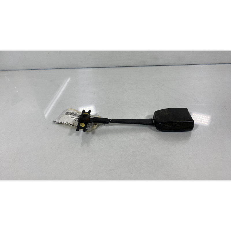 Attache ceinture avant gauche FORD FIESTA 5 Photo n°14