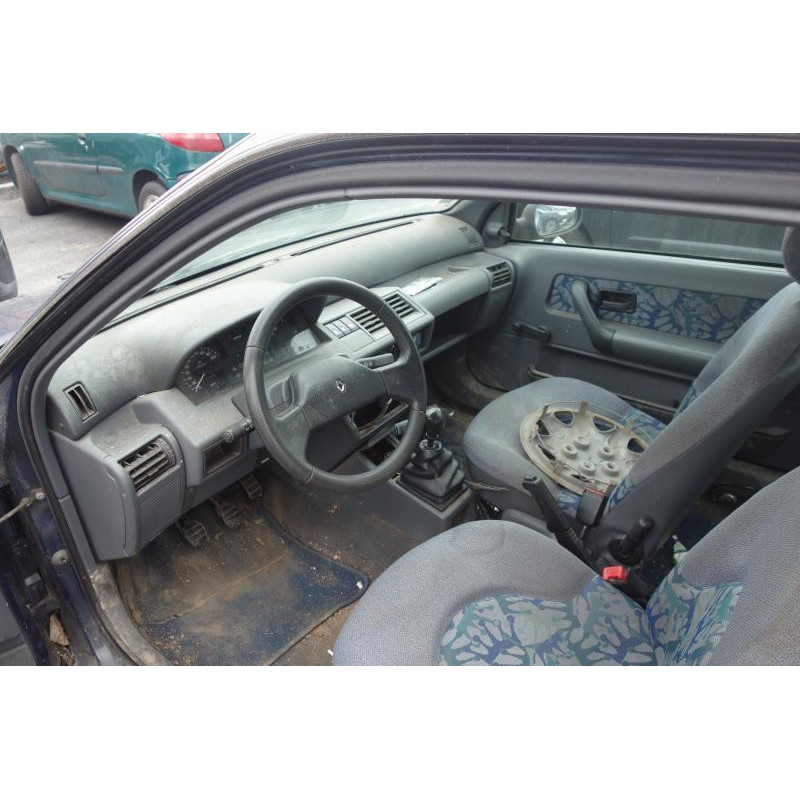 Custode arriere droit RENAULT CLIO 1 Photo n°8