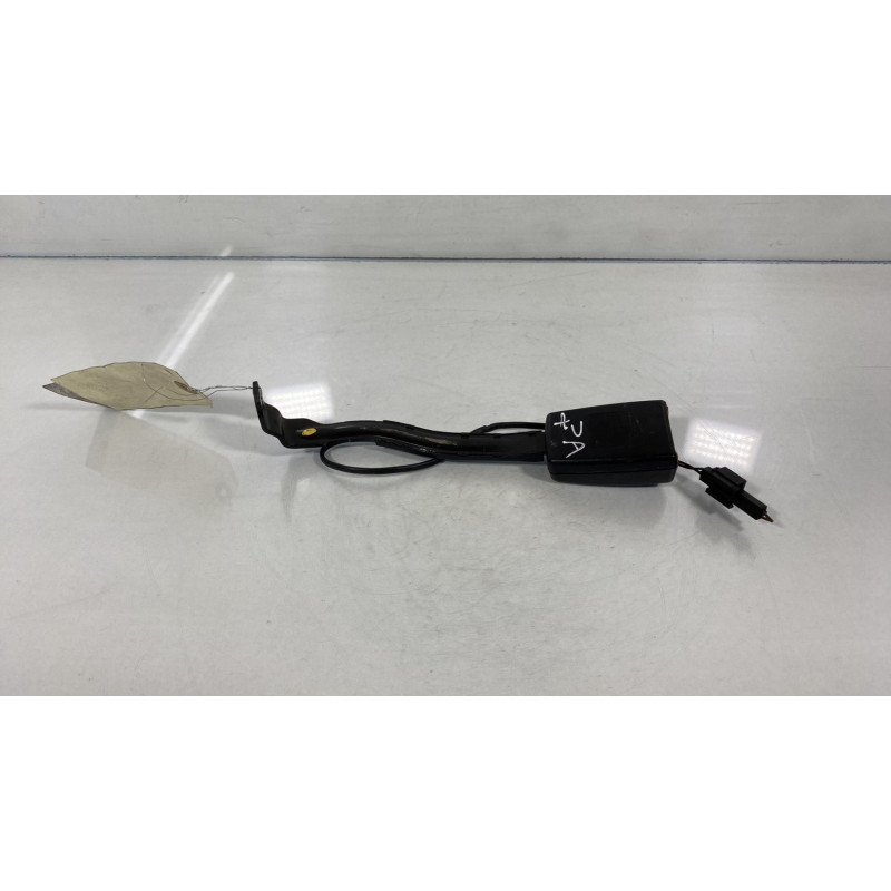 Attache ceinture avant droit VOLKSWAGEN PASSAT 5 Photo n°13