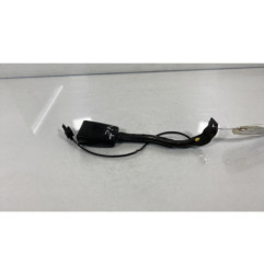 Attache ceinture avant droit VOLKSWAGEN PASSAT 5