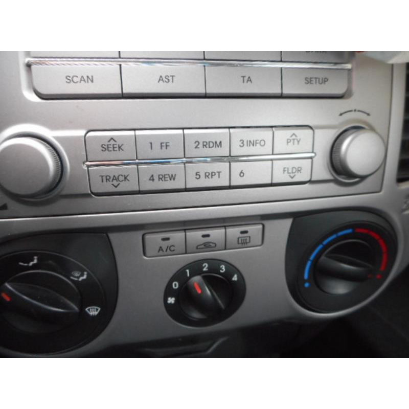 Commodo d'essuie glaces HYUNDAI I 20 1 Photo n°19