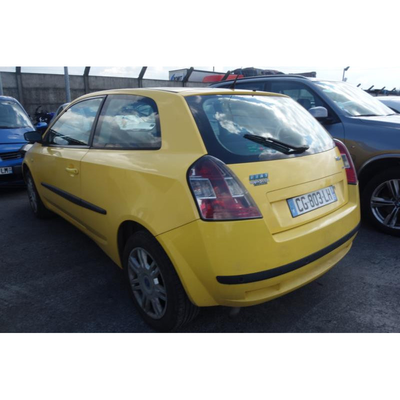 Bras essuie glace avant gauche FIAT STILO Photo n°6