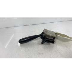Commodo d'essuie glaces TOYOTA YARIS VERSO