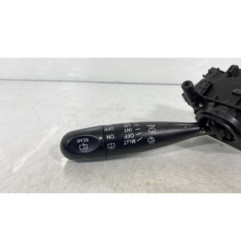 Commodo d'essuie glaces TOYOTA YARIS VERSO