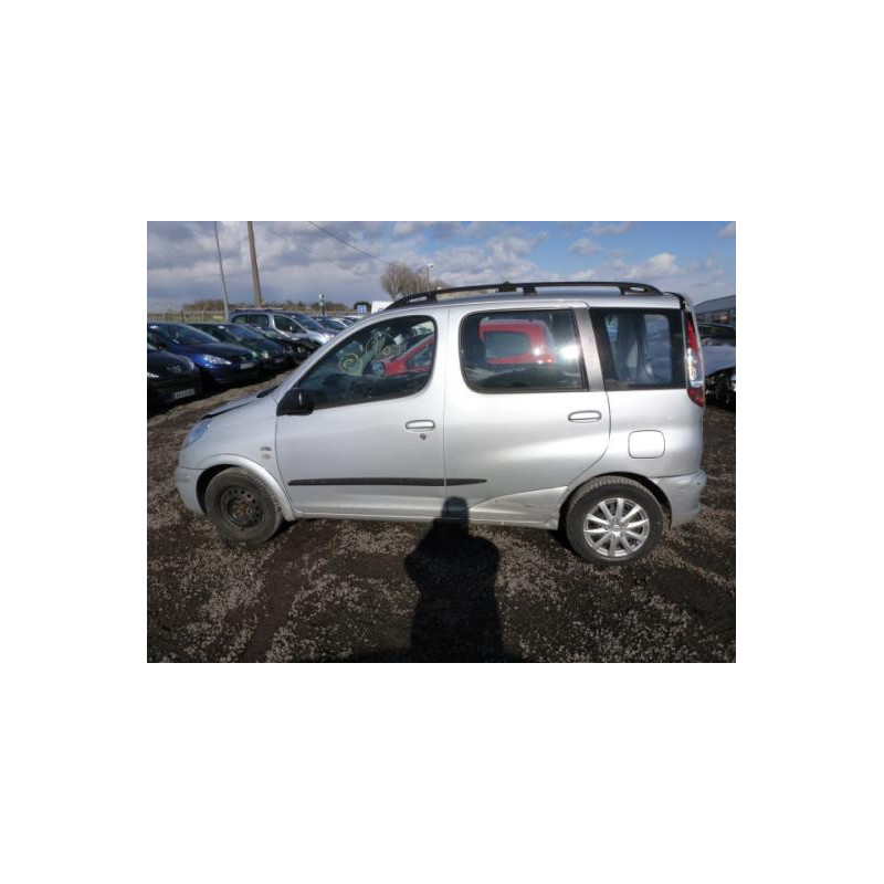 Commodo phare TOYOTA YARIS VERSO Photo n°10