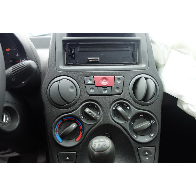 Bras essuie glace avant gauche FIAT PANDA 2 Photo n°13