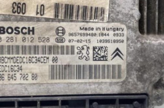 Calculateur moteur PEUGEOT 206