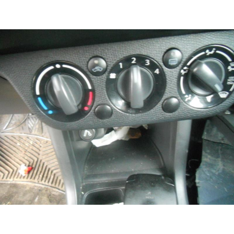 Commodo d'essuie glaces SUZUKI SWIFT 3 Photo n°16