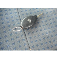 Custode arriere droit CITROEN XSARA