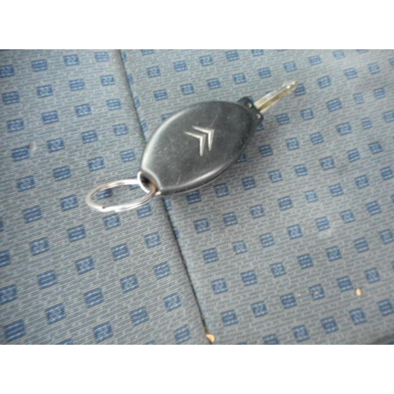 Custode arriere droit CITROEN XSARA Photo n°7
