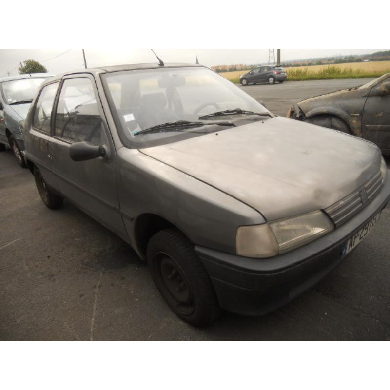 Custode arriere gauche PEUGEOT 106 Photo n°6