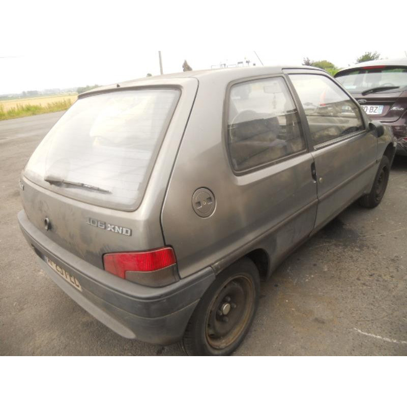 Custode arriere gauche PEUGEOT 106 Photo n°7