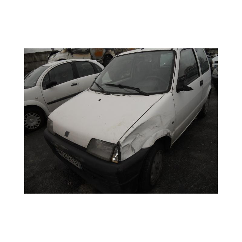 Custode arriere droit FIAT CINQUECENTO Photo n°1