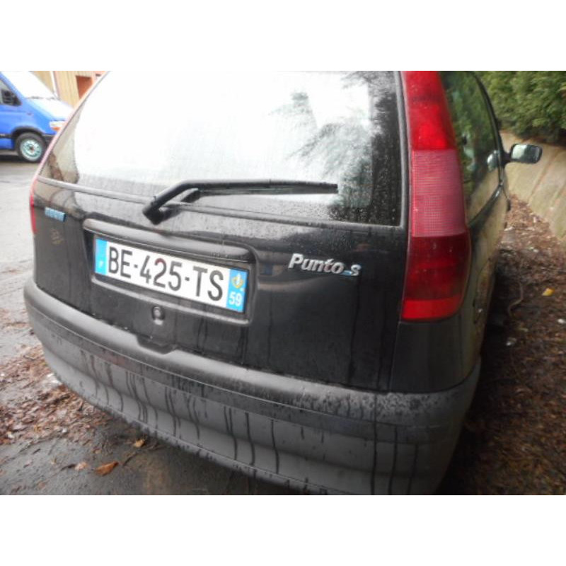 Custode arriere droit FIAT PUNTO 1 Photo n°7