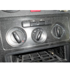 Bras essuie glace avant gauche VOLKSWAGEN CADDY 3