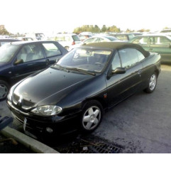 Custode arriere droit RENAULT MEGANE 1