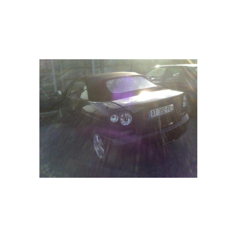 Custode arriere droit RENAULT MEGANE 1 Photo n°18