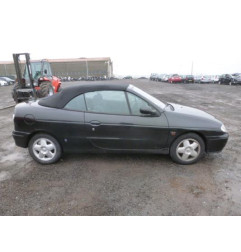 Custode arriere droit RENAULT MEGANE 1