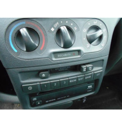 Bras essuie glace avant droit TOYOTA YARIS 1