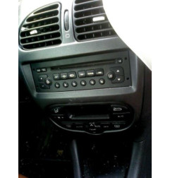Bras essuie glace avant droit PEUGEOT 206
